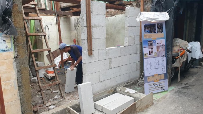 Rumah 3×4 Meter di Menteng yang Dihuni 11 Orang Diperluas Jadi Punya 3 Kamar